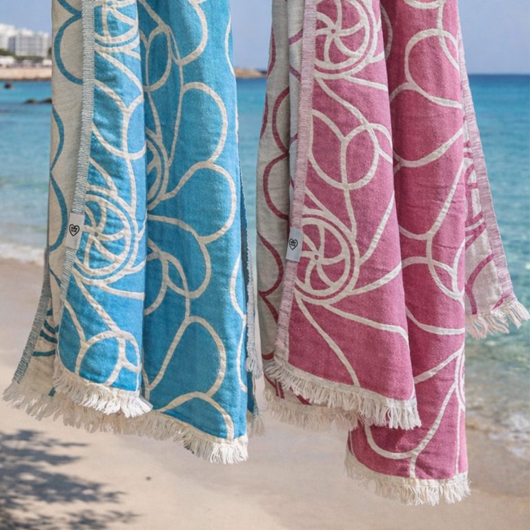 Throw / beach towel